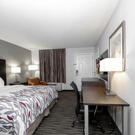 Red Roof Inn Defuniak Springs Bagian luar foto