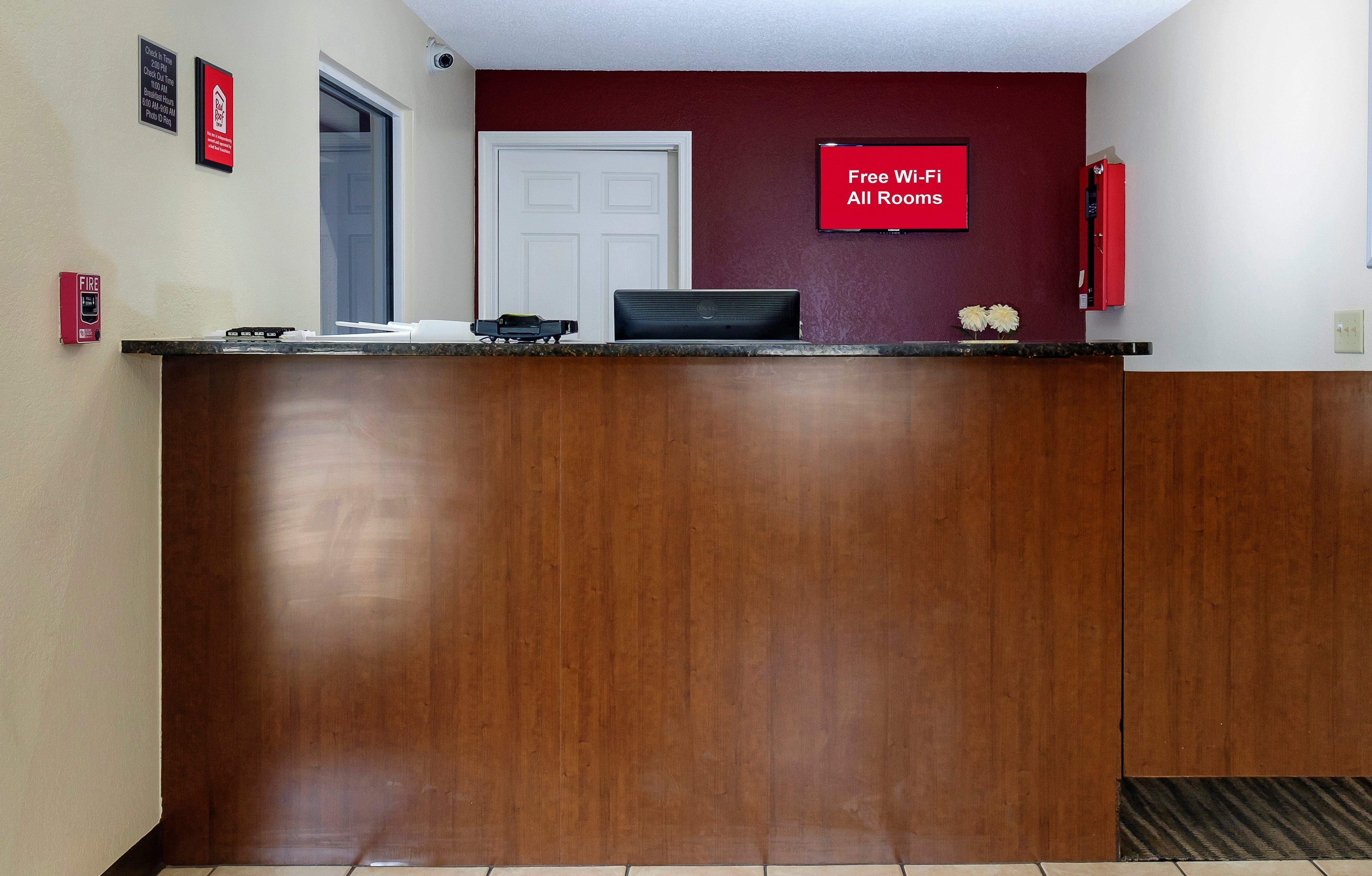 Red Roof Inn Defuniak Springs Bagian luar foto