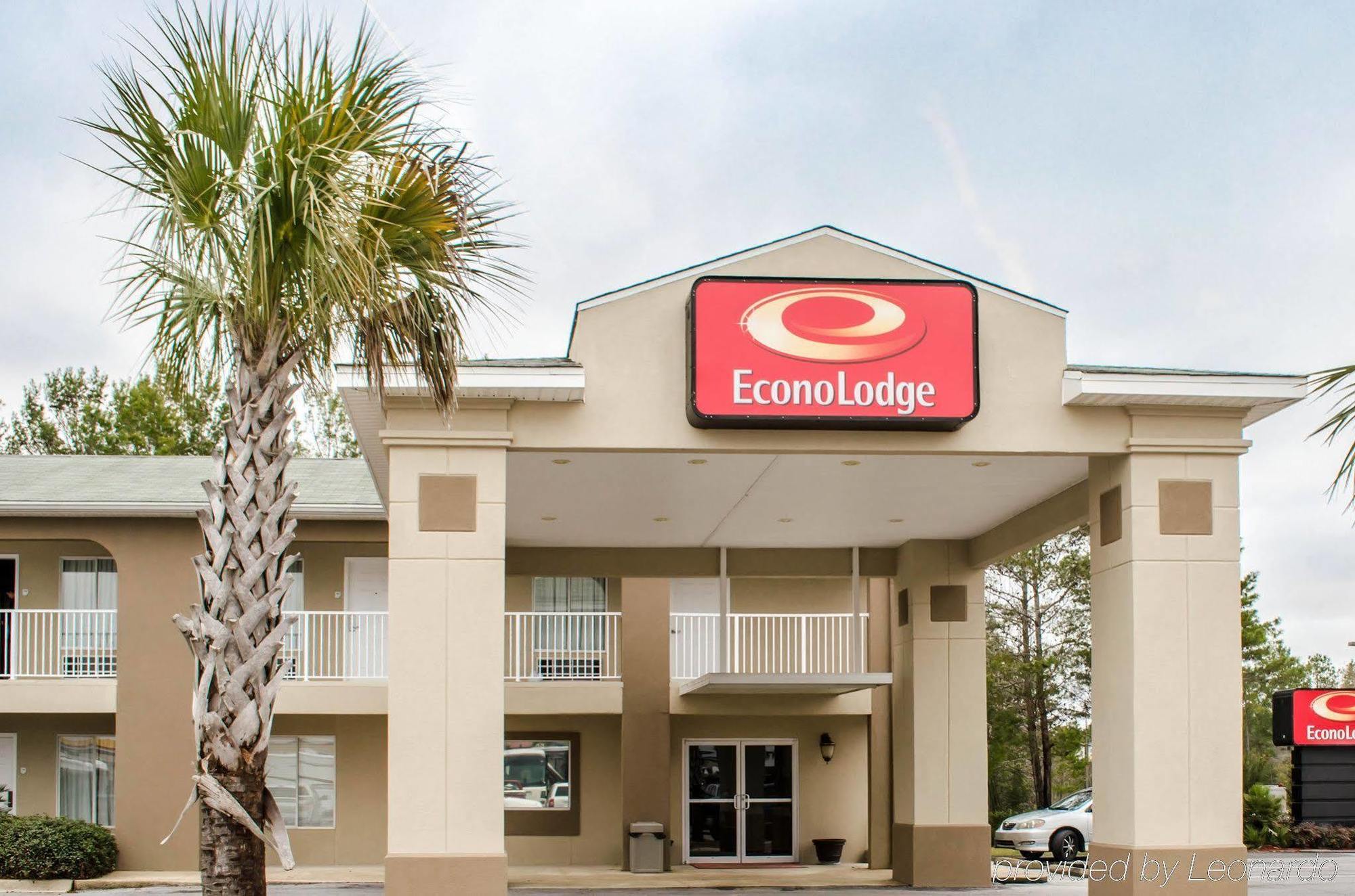 Red Roof Inn Defuniak Springs Bagian luar foto
